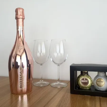 Elithe Apartaments Promenada Mamaia Nord * ママイア